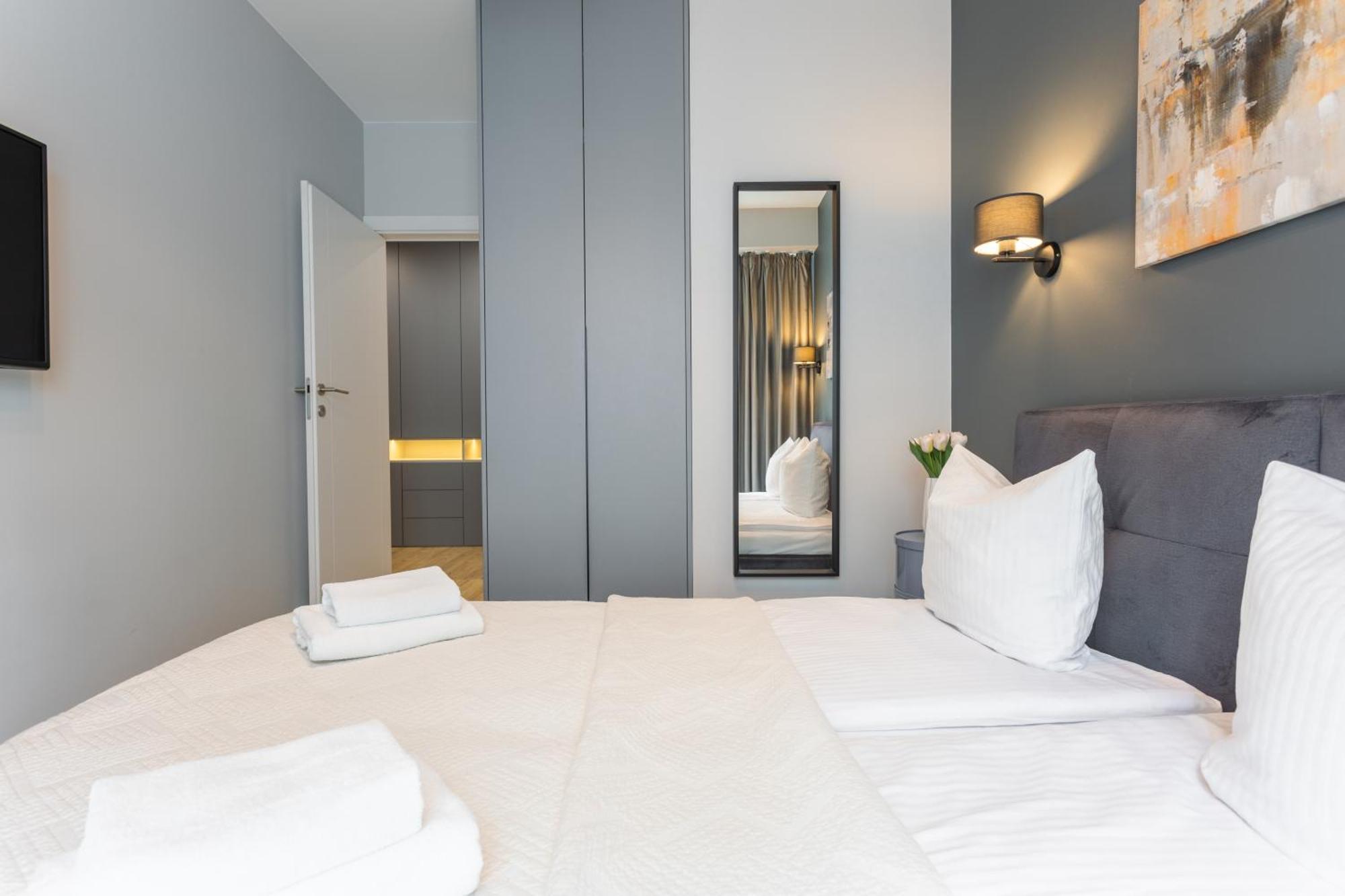 Golden Apartments Warsaw - Luxury Building With Terrace On The Roof - Sienna Str Luaran gambar